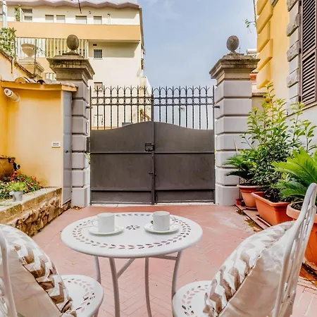 Bbhome Design Over Trastevere District Lejlighed Rom